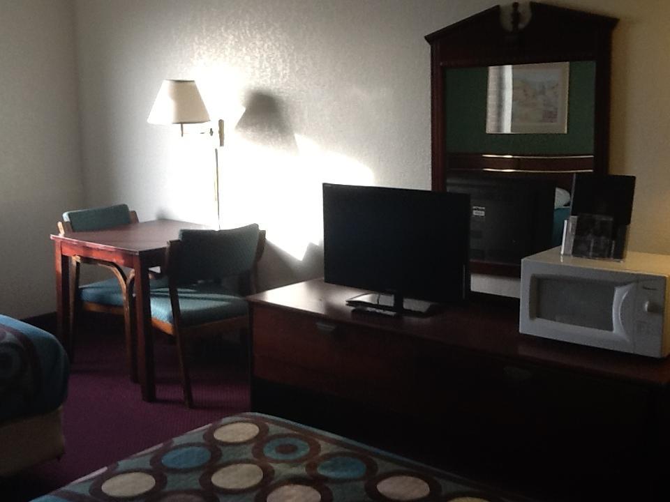Motel Super 8 By Wyndham Kennett Exterior foto